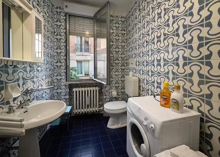 Con Terrazza Al Vicino E Vaporetto *