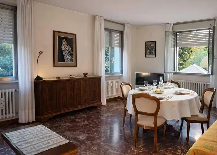 Con Terrazza Al Vicino E Vaporetto * Lido di Venezia