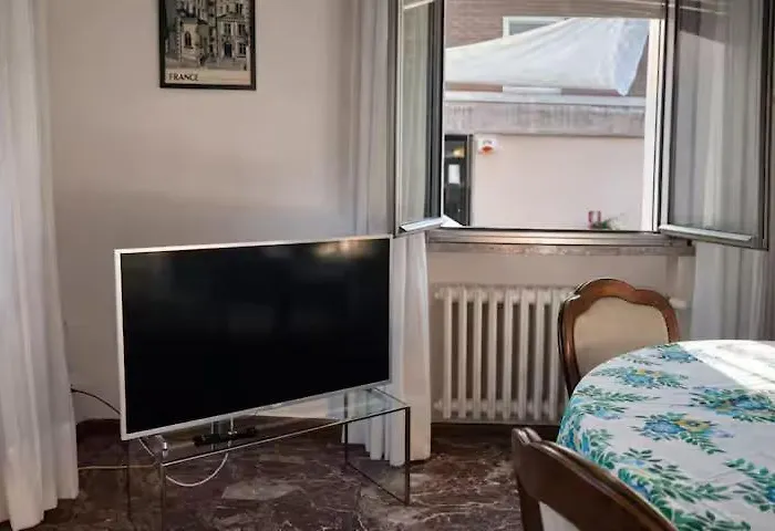 Apartment Con Terrazza Al Vicino E Vaporetto