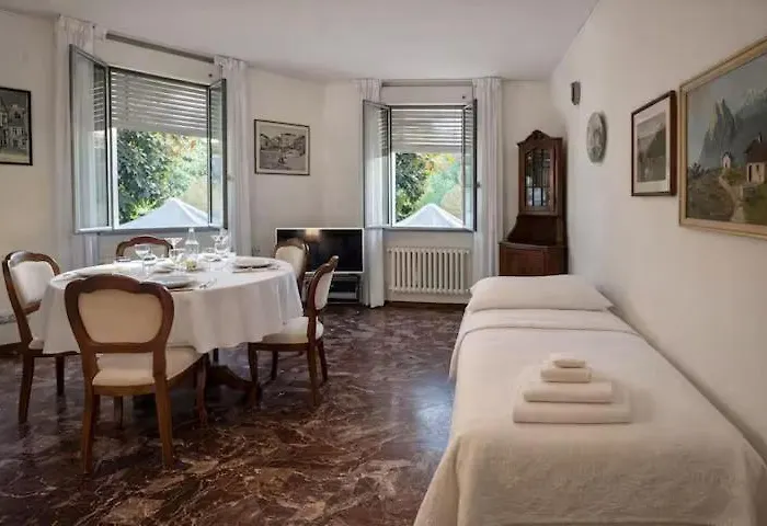 Con Terrazza Al Vicino E Vaporetto Lido di Venezia